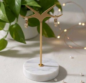 Small sweet sparkle huggies (Anti tarnish)