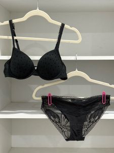 Calvin Klein Lace Set