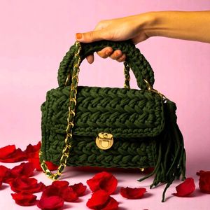 Mehndi green handbag