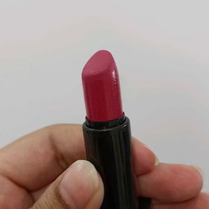 Nykaa Pink Lipstick