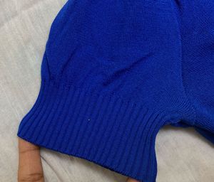 Trendy Blue Crop Top