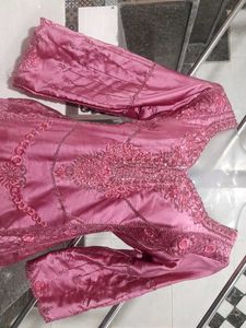 Gorgeous  Pink Silk Kurta Set For Women