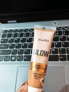 Zudio Glow Up Skin Tint