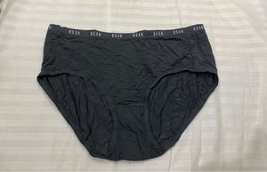 Elle Black Brief