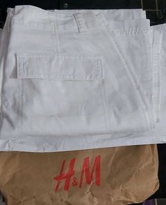 H&amp;M White Cargo Trousers