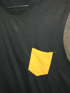 Colorblocked Pocket T-Shirt
