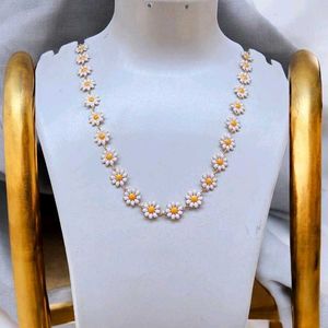 Sun Flower Necklace