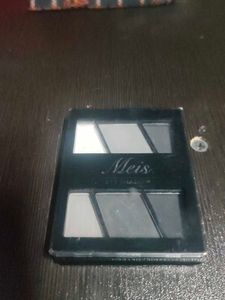 Meis Eyeshadow Palette