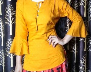 Short Kurti