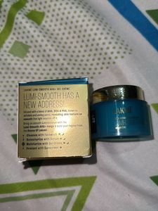 Lakme Lumi Smooth Aha