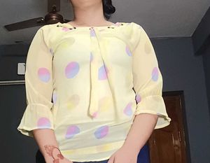 Cute Polka Dot Tie-Neck Blouse