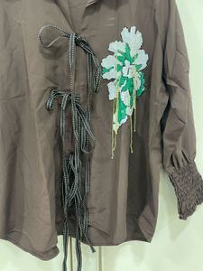 Indo-Italian Glam: Gilded Earth Blouse! 🤎✨