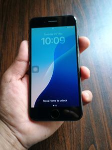 Apple Iphone SE 2020 128 GB INTERNAL