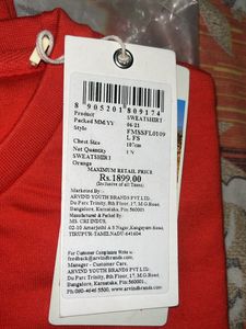 flying machine original red colour sweat shirt