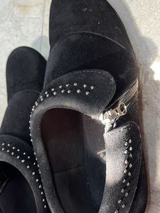 Black Casual Shoes