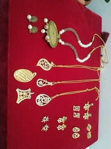 Artificial Gold-Tone Jewelry Set