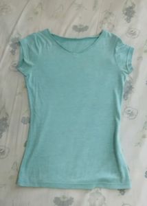 Plain green top