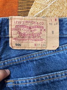 Levis 501 Series Jeans ( Fly Button)