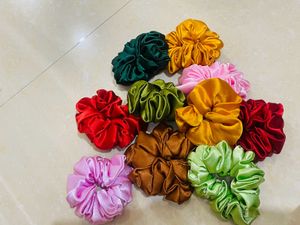 Wrap your hair in shine and vibrant Colours