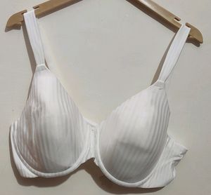 White Bra For Girl Or Women 38 D Size