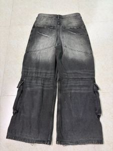 Gray Cargo Jeans🥰 ( no flaw )