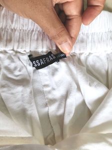 Women white twill parallel trousers