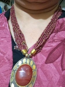 Wine Moti Chain