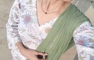 Floral Print Ethnic suit