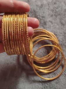 Gold Metal Bangle Set