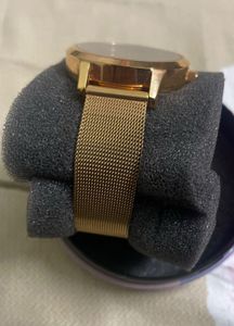 Fastrack 6210WM03 Women’s Watch