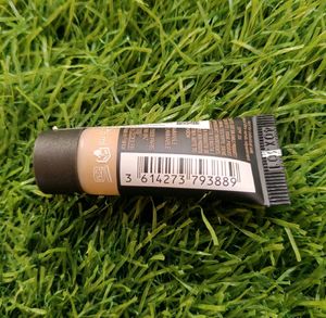 Lancome Teint Idole Ultra Wear Foundation
