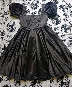 Elegant Black Puff Sleeve Dress