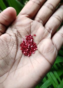 Red Resin Stones
