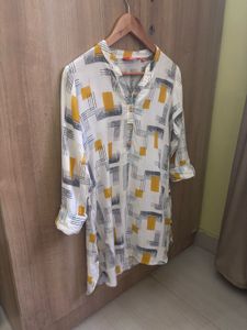 Abstract Print Button-Down Top