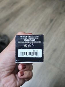 Bobbi Brown Long Wear Weightless Foundation