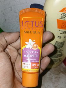Combo (Sunscreen,toner,day Cream)
