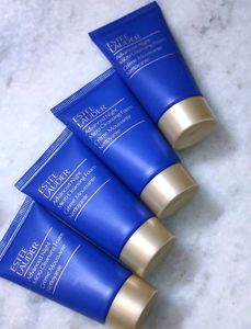 Estee Lauder Makeup And Skincare Set