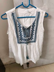 Embroidered Sleeveless Top