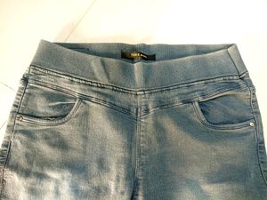 Skinny jeans