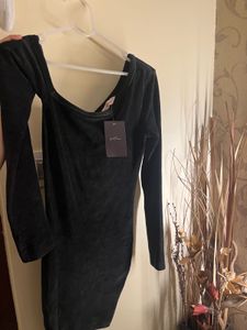 Bout-to-wear Dress