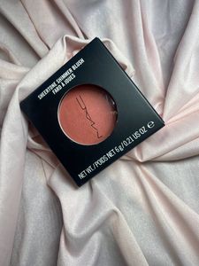 MAC SHEERTONE PEACHYKEEN BLUSH