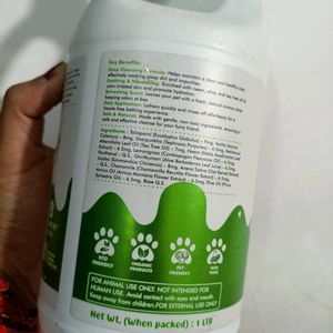 bscly Neem Cleanse Shampoo