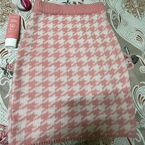 Adorable pink&white Knit Skirt🩷🤍🤍🎀
