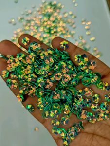 Aari And Brooch Work Sequence