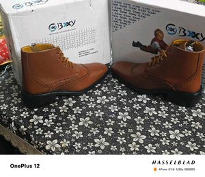 Height Increasing COWBOY Ankle Zipper Brogue Boots