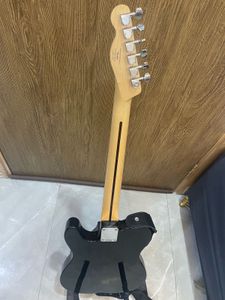 Fender Squier Affinity Electric Guitar