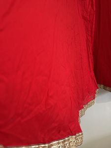 Red 4 metrr gher lehnga