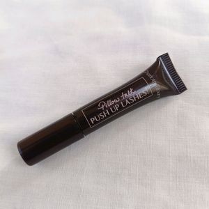 Charlotte Tilbury Pillow Talk Push Up Lashes