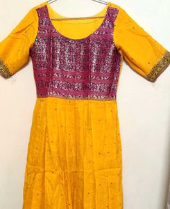 Beautiful Saree Stiched Ethnic Dress 💛🌟😍