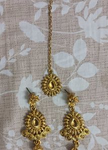 Gold-toned Jewelry Set